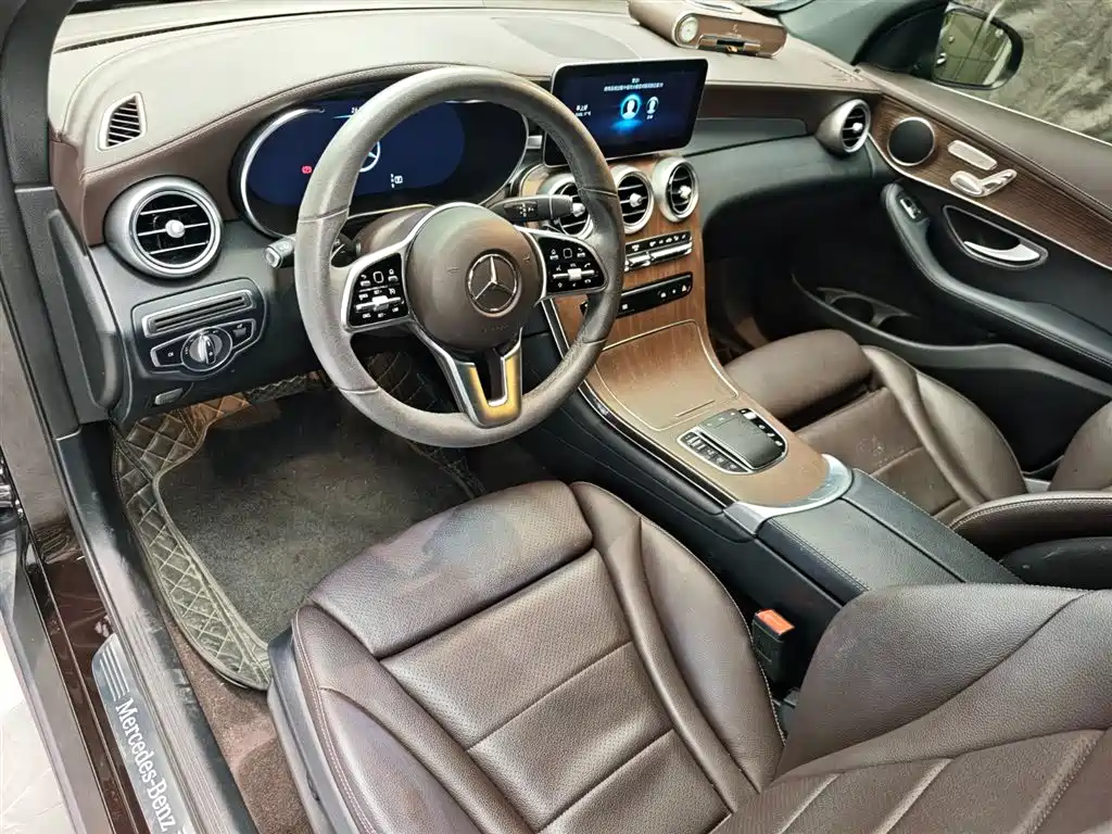 Mercedes-Benz GLC 2021 GLC 260 L 4MATIC Luxury фото 6