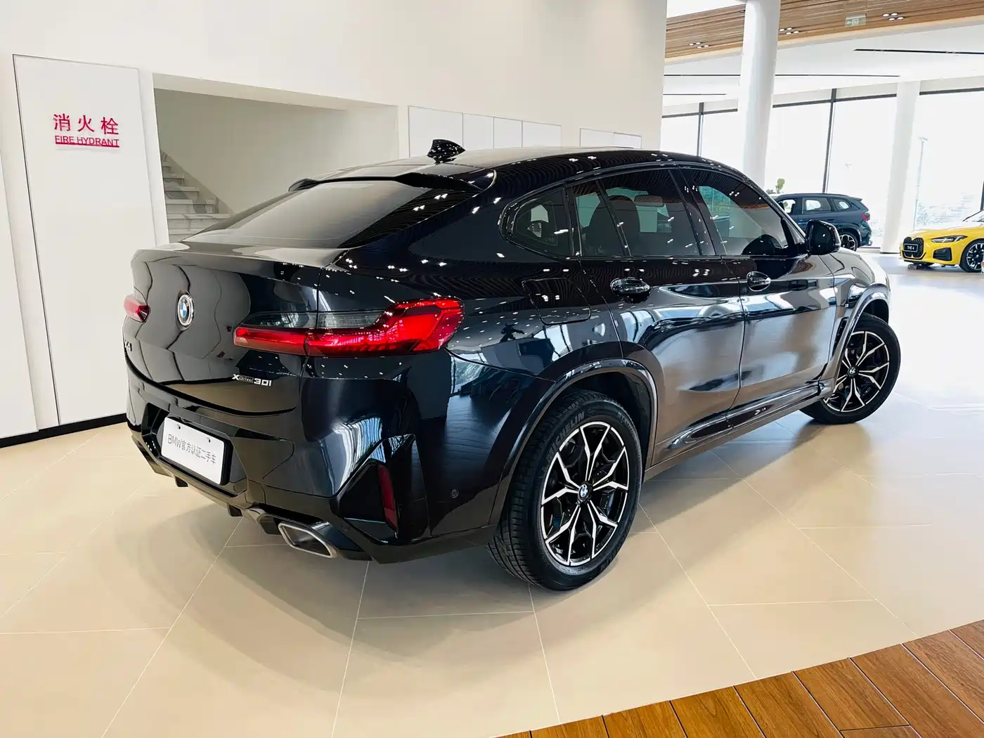 BMW X4 2022 xDrive 25i M Sport Package фото 4
