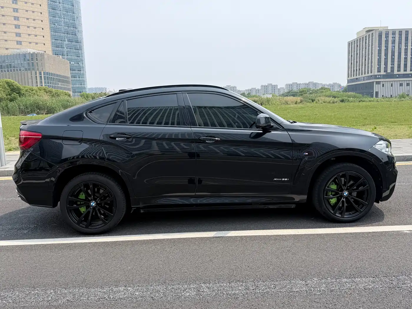 BMW X6 2018 xDrive35i Leading Model фото 13