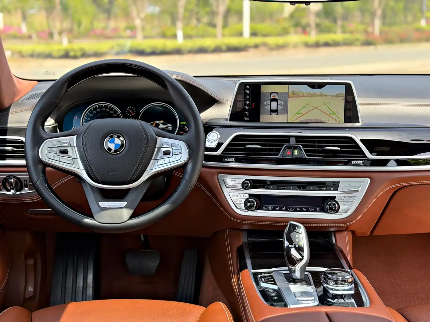 BMW 7 Series 2017 M760Li xDrive Excellence Luxury фото 8