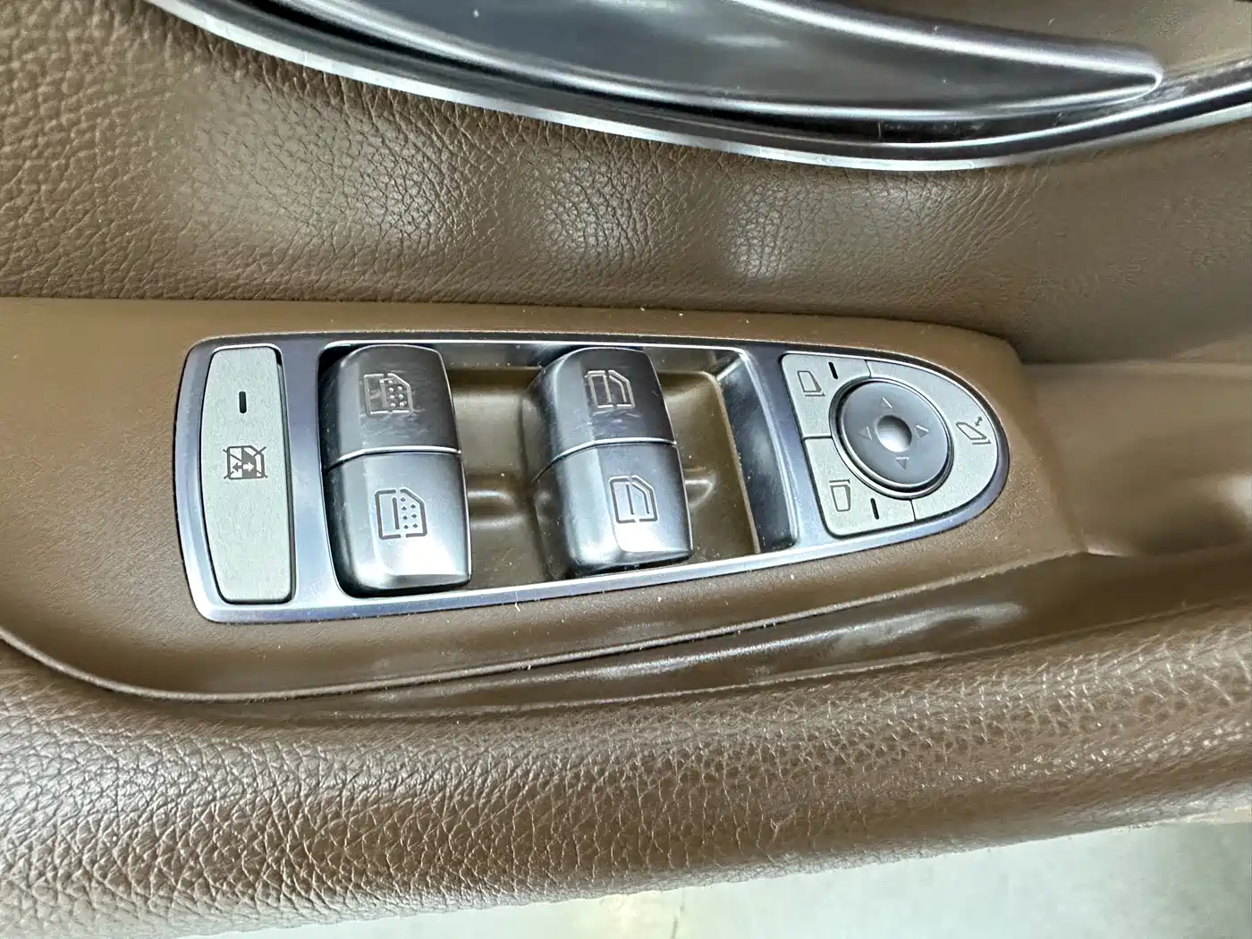 Mercedes-Benz E-Class 2020 Facelift E 300 L Exclusive фото 17