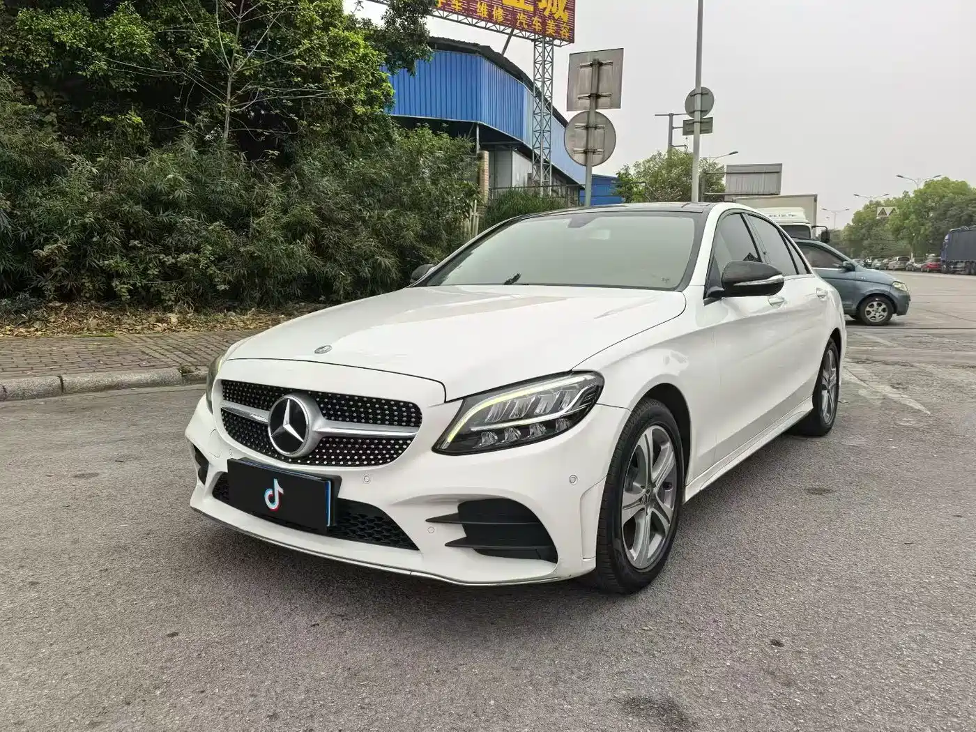 Mercedes-Benz C-Class 2019 C 260 L Sport