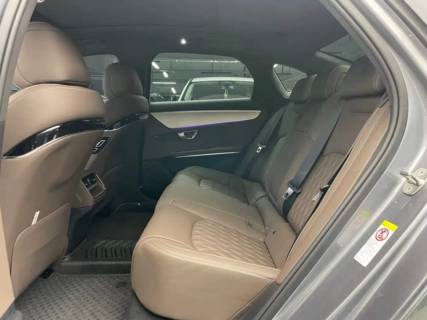 BYD Han 2023 EV Champion Edition 605KM FWD Premium фото 13