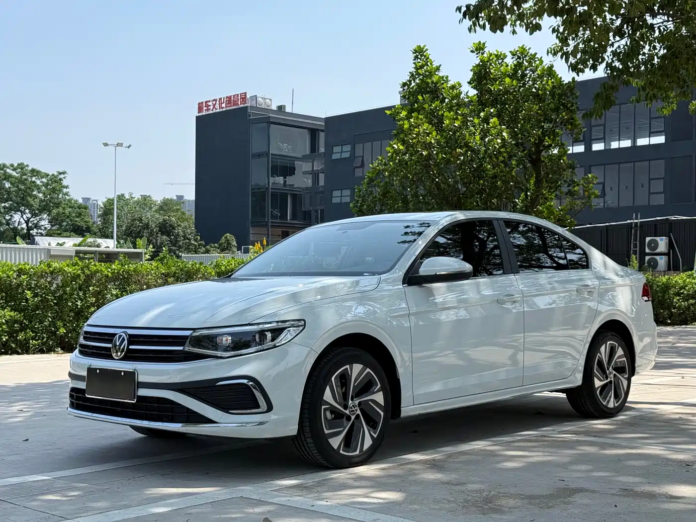 Volkswagen Bora 2025 Facelift 200TSI DSG PRO Edition
