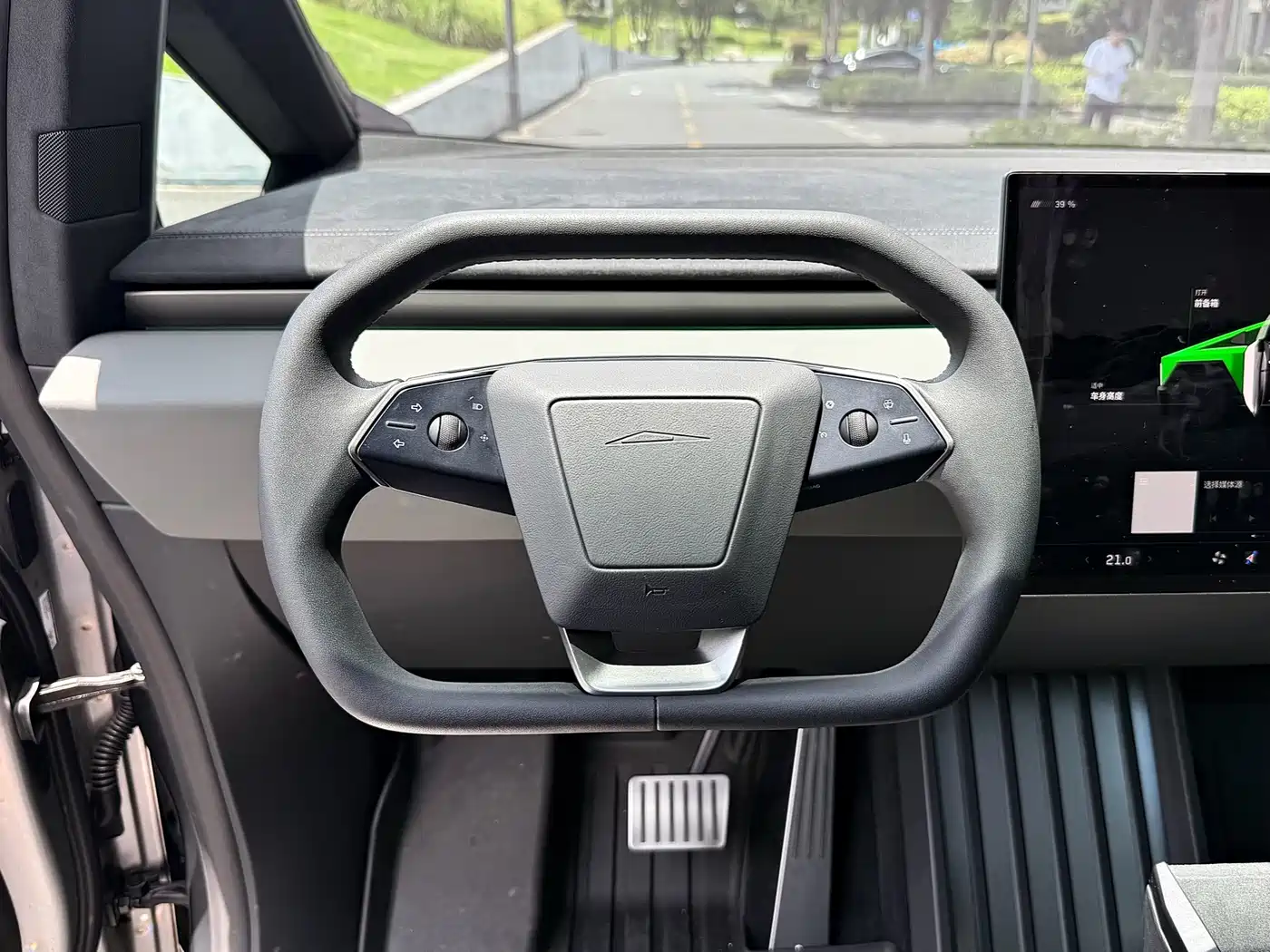Tesla Cyber Off-Road Traveler 2026 2024 Cyberbeast Edition