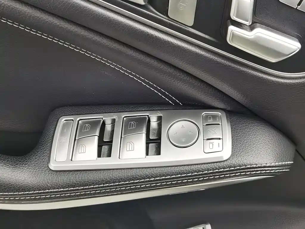 Mercedes-Benz CLA (Import) 2015 2015 CLA 200