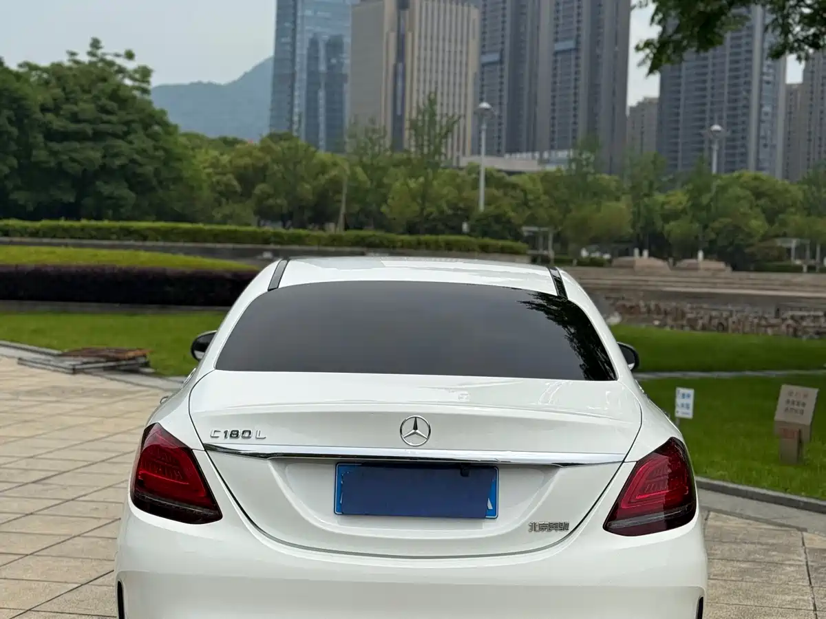 Mercedes-Benz C-Class 2019 C 180 L Fashion Sport Edition фото 16