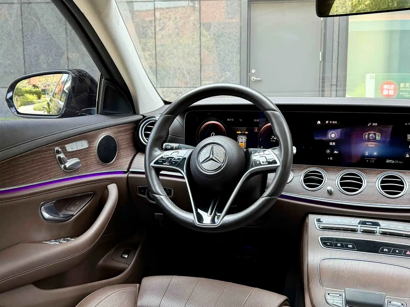 Mercedes-Benz E-Class 2022 E 300 L Sport Fashion фото 17