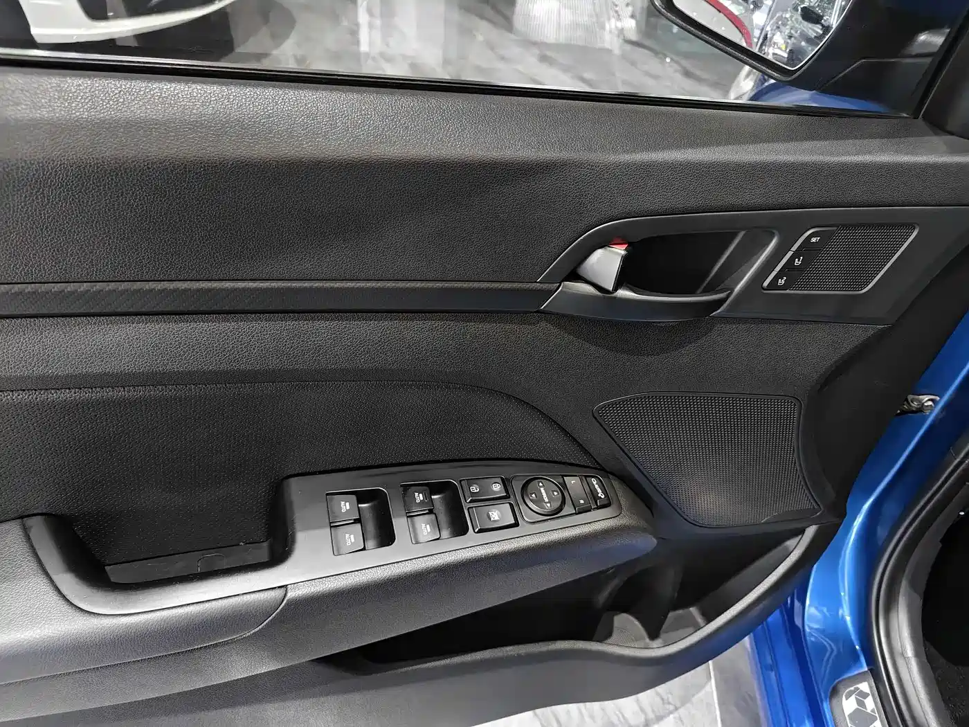 Hyundai Elantra 2016 1.4T DCT Dynamic Flagship фото 26