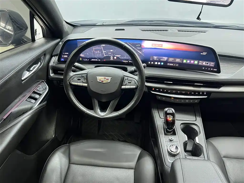 Cadillac XT4 2024 28T 2WD Premium фото 10