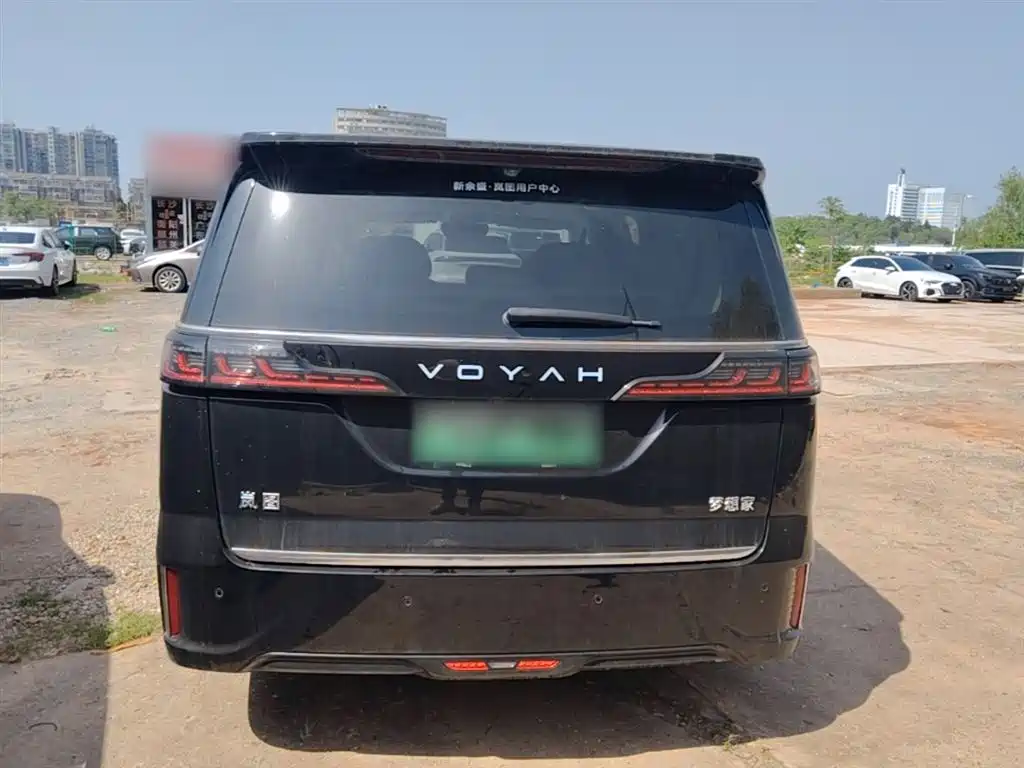Voyah Auto Voyah Dreamer 2025 Model PHEV 4WD Premium QianKun Edition фото 6