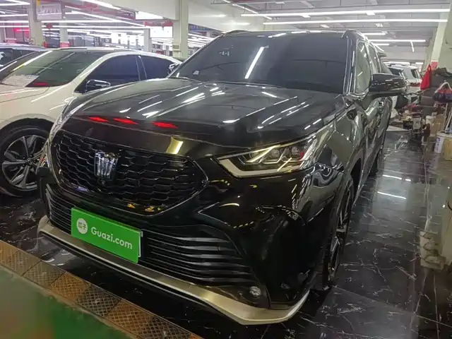 Toyota Crown Kluger 2022 2.5L HEV 4WD Premium Edition