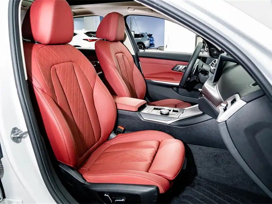 BMW 3 Series 2025 330Li M Sport Night Edition фото 20