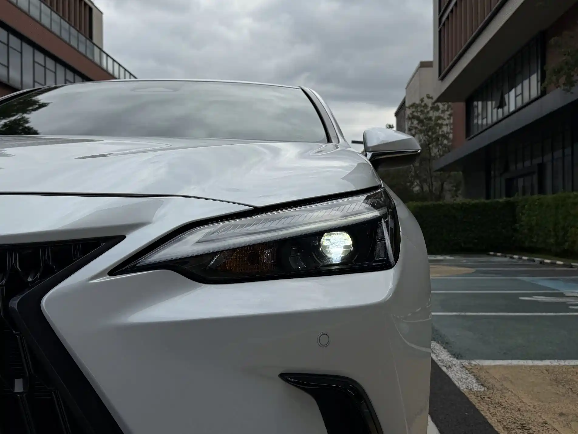Photo 12 - Lexus NX