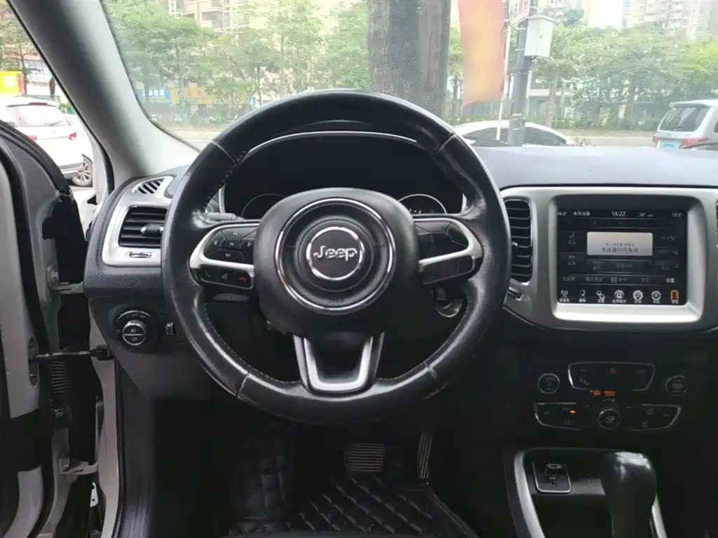 Jeep Compass 2017 2017 200T Automatic Family Edition