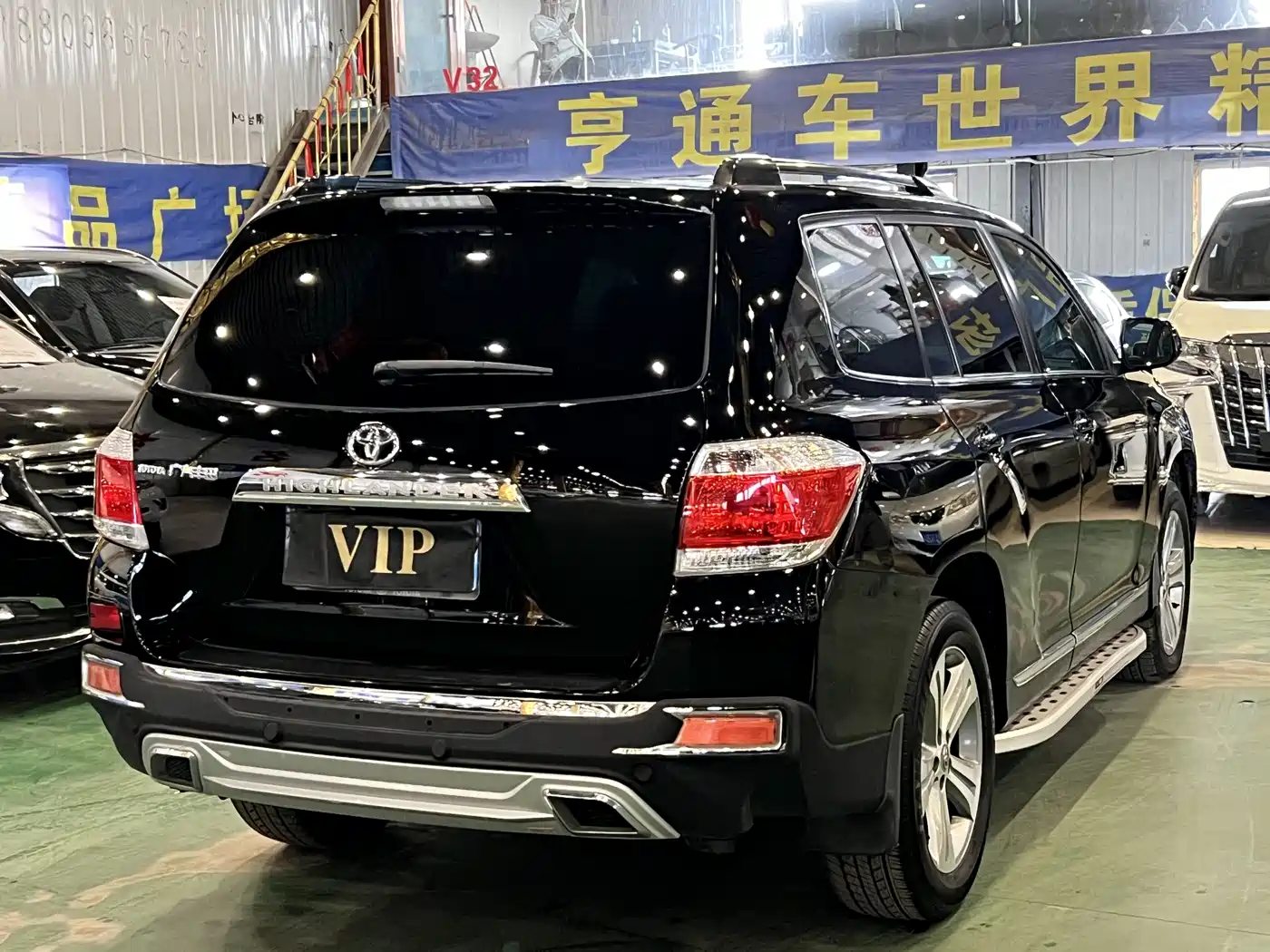 Toyota Highlander 2012 2.7L 2WD 5-seater Sport Edition фото 5