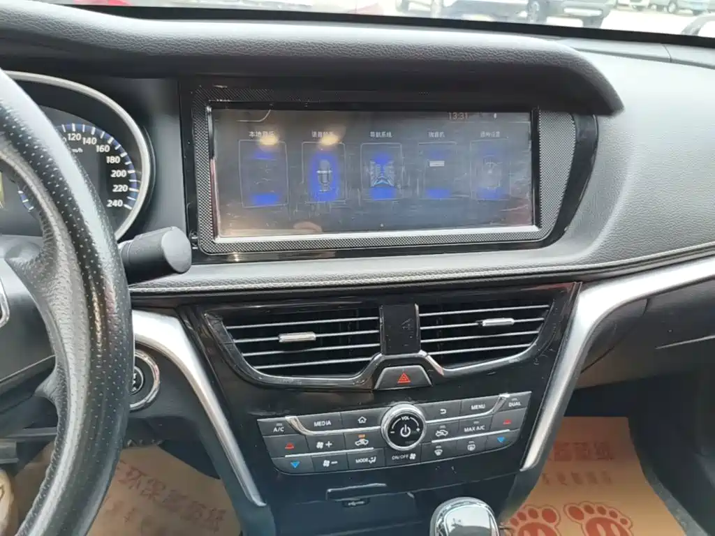 Venucia T90 2018 2017 2.0L CVT Smart Edition