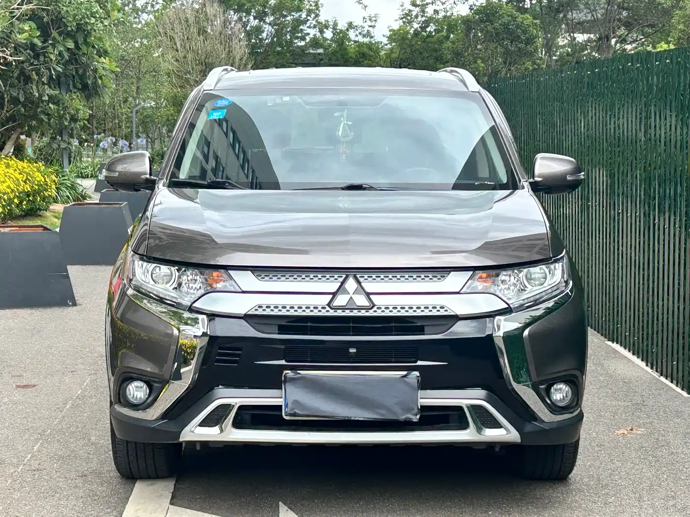 Mitsubishi Outlander 2019 2.0L 2WD Enjoy 7-Seater China VI фото 2
