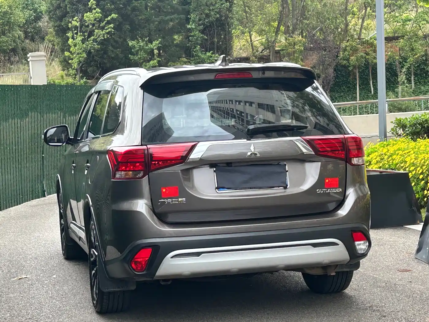 Mitsubishi Outlander 2019 2.0L 2WD Enjoy 7-Seater China VI фото 5
