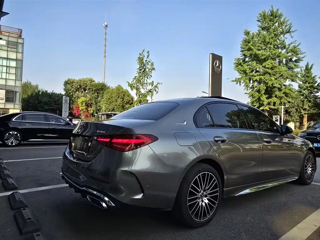 Mercedes-Benz C-Class 2024 C 260 L Sport фото 8