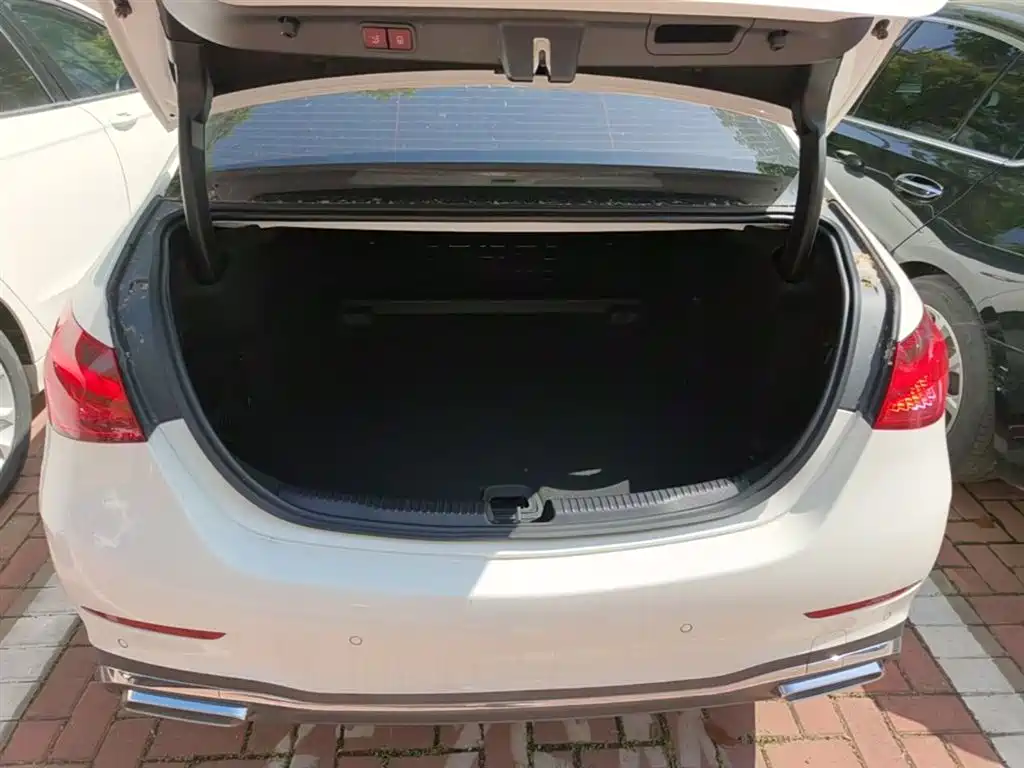 Mercedes-Benz C-Class 2023 Facelift II C 260 L Sport Edition фото 19