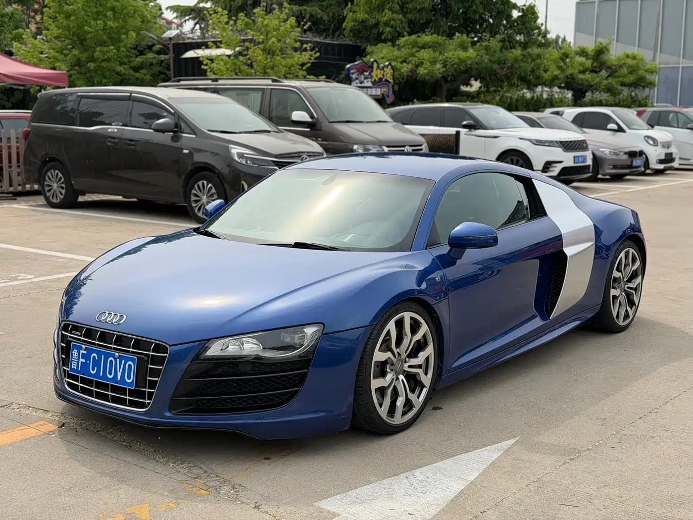 Audi R8 2012 5.2 FSI quattro Limited Edition фото 3