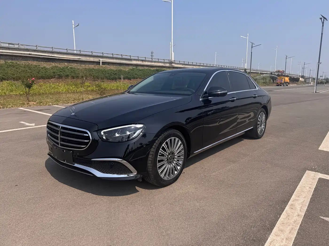 Mercedes-Benz E-Class 2021 E 300 L Fashion