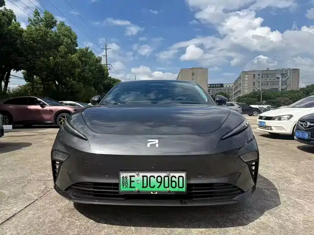 Roewe F7 长续版