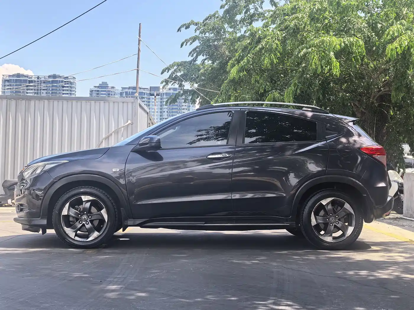 Honda Vezel 2016 2016 1.8L CVT 2WD Pioneer