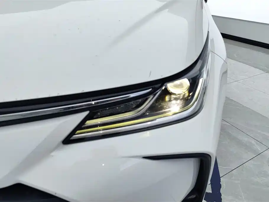 Toyota Corolla 2021 TNGA 1.5L CVT Pioneer Edition фото 5