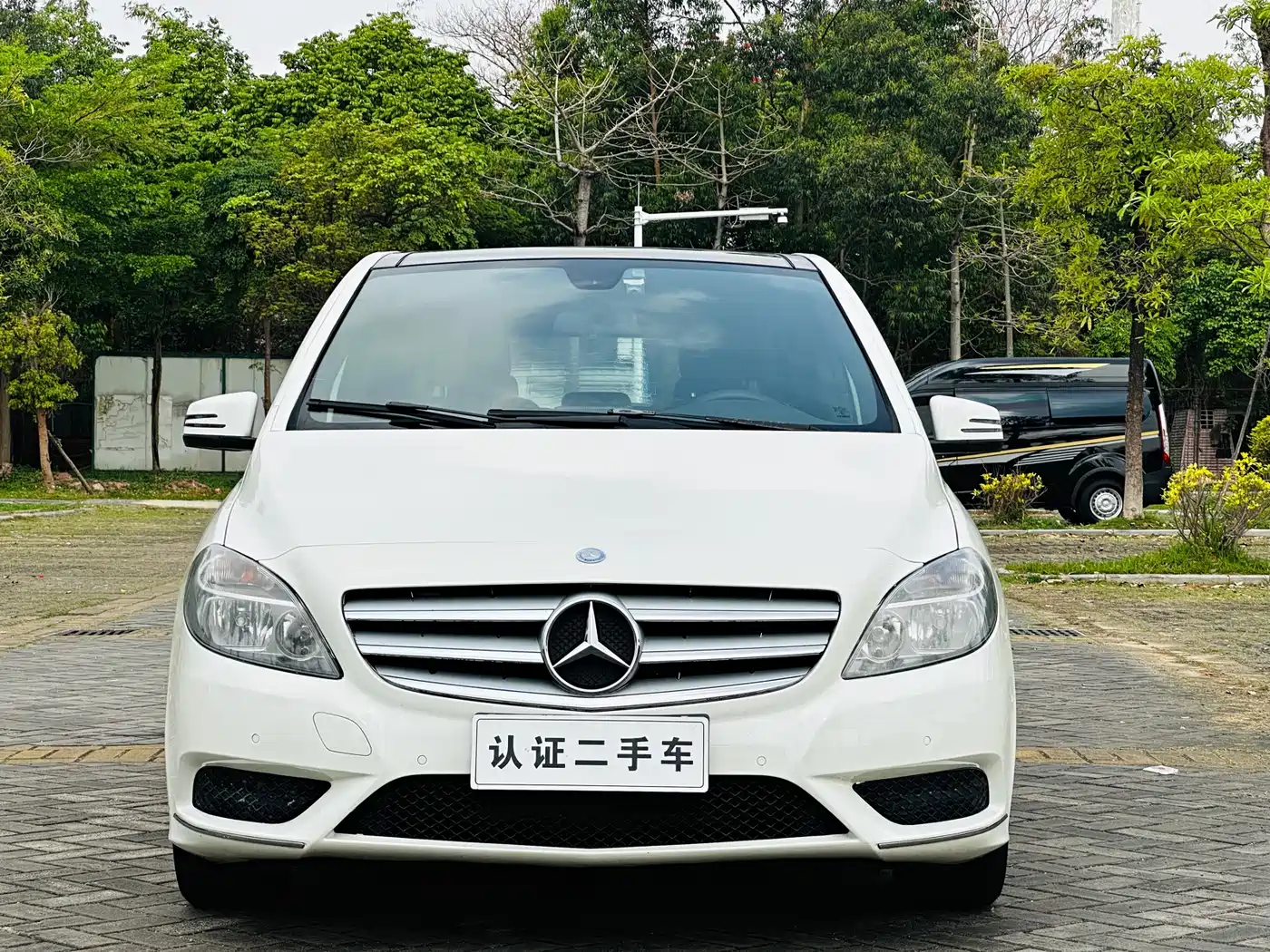 Mercedes-Benz B-Class 2012 B 180 фото 2