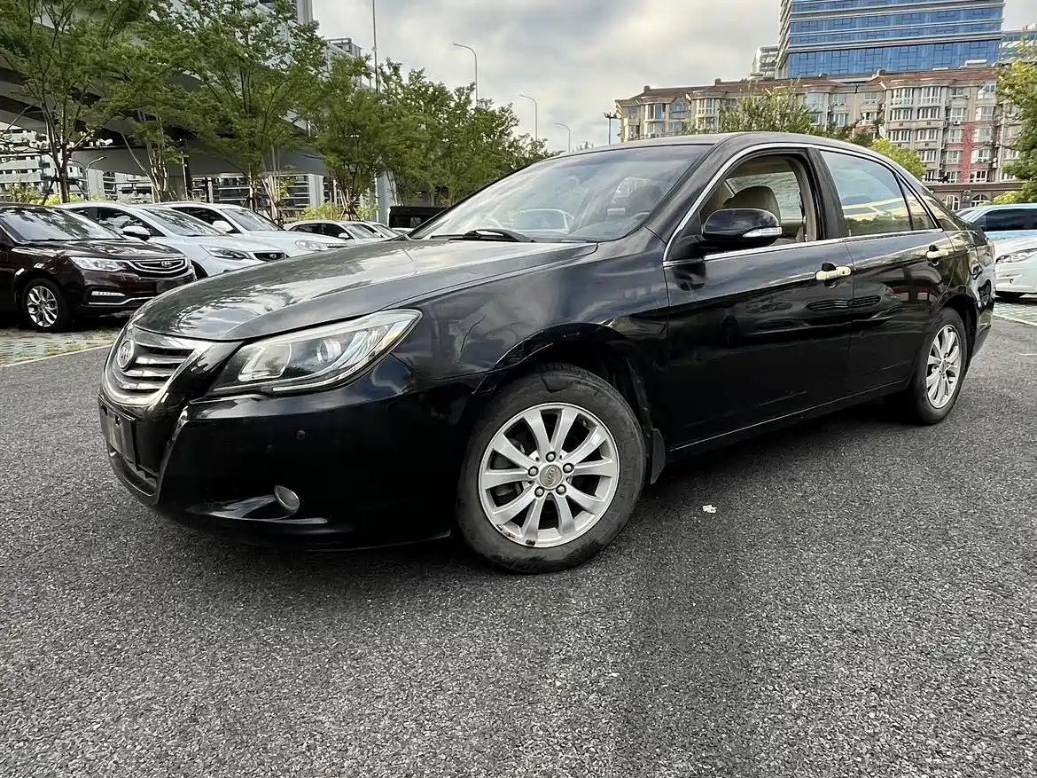 BYD G6 2013 2.0L Manual Premium
