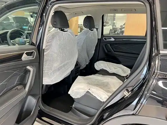 VOLKSWAGEN TIGUAN L NEW ENERGY