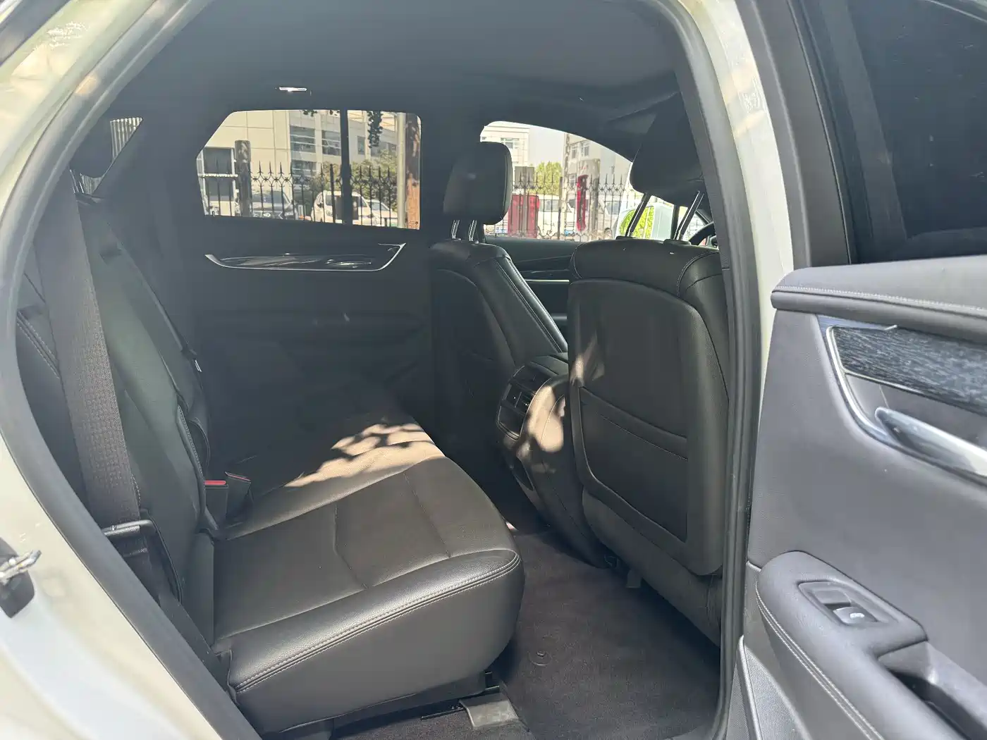 Cadillac XT5 2022 2.0T 2WD Luxury фото 22