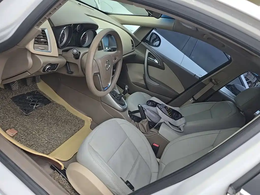 Фото 11 - Buick Excelle