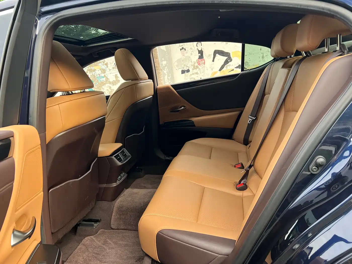 Lexus ES 2020 200 Excellence фото 9