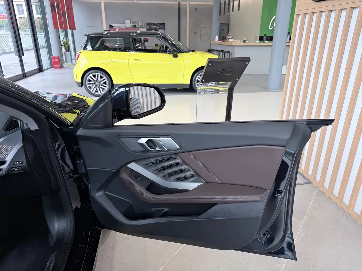 BMW 2 Series 2025 2025 225L M Sport Package