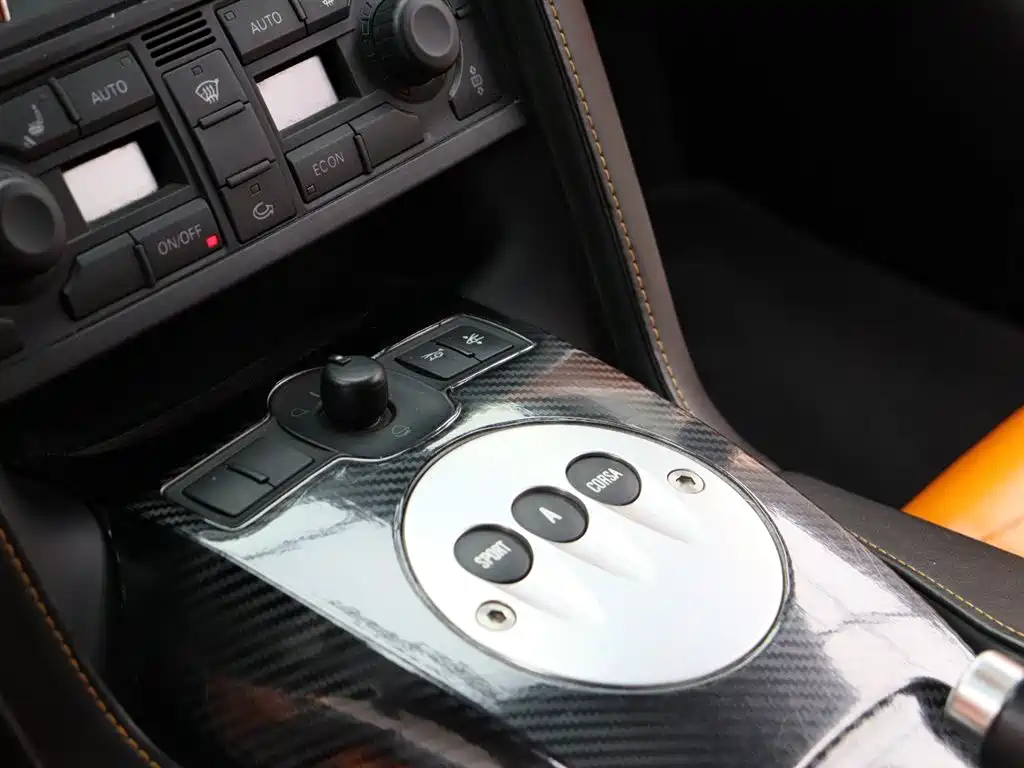 Lamborghini Gallardo 2011 Lamborghini Gallardo LP 560-4 Bicolore фото 7