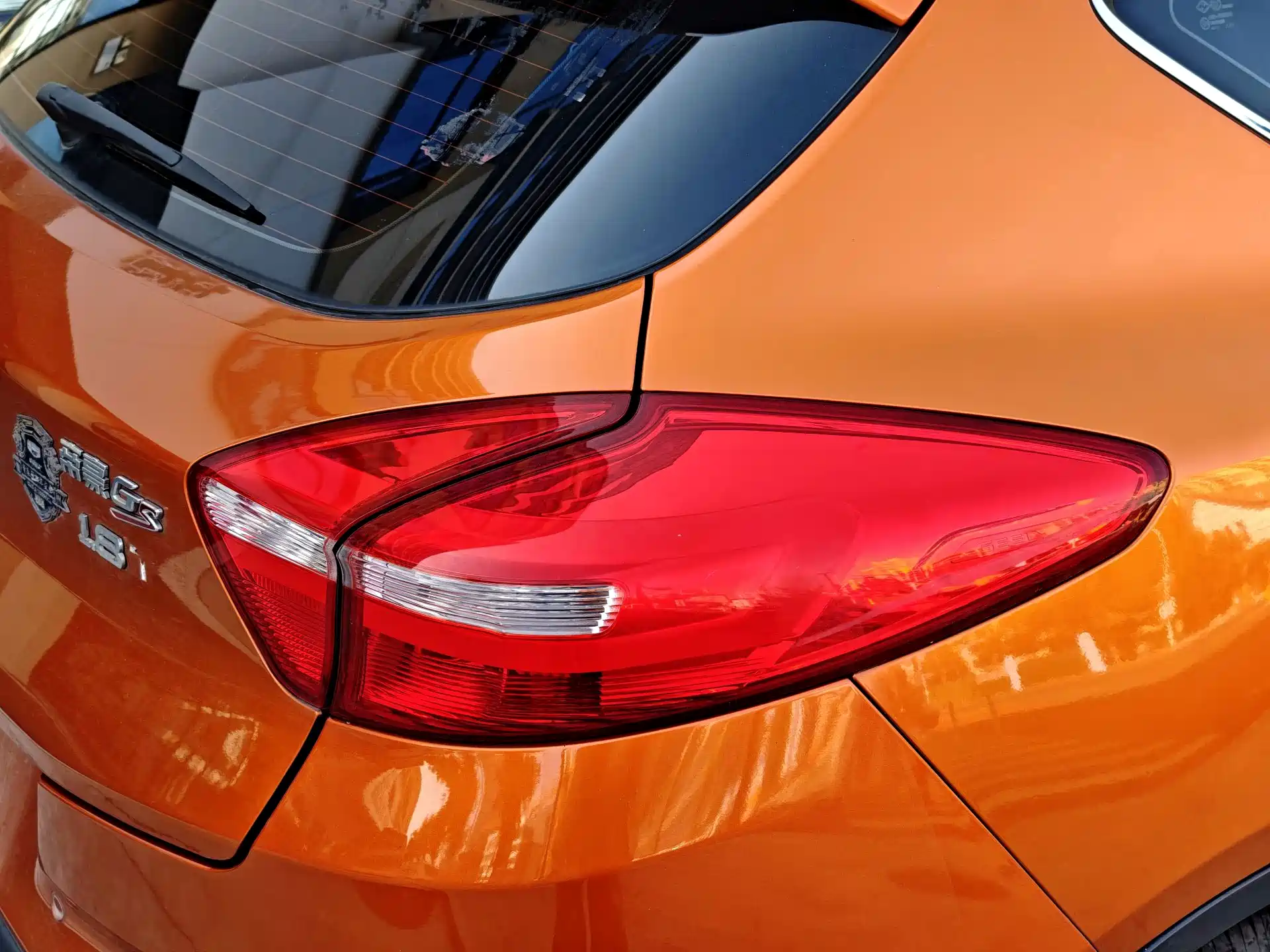 Photo 16 - Geely Emgrand GS