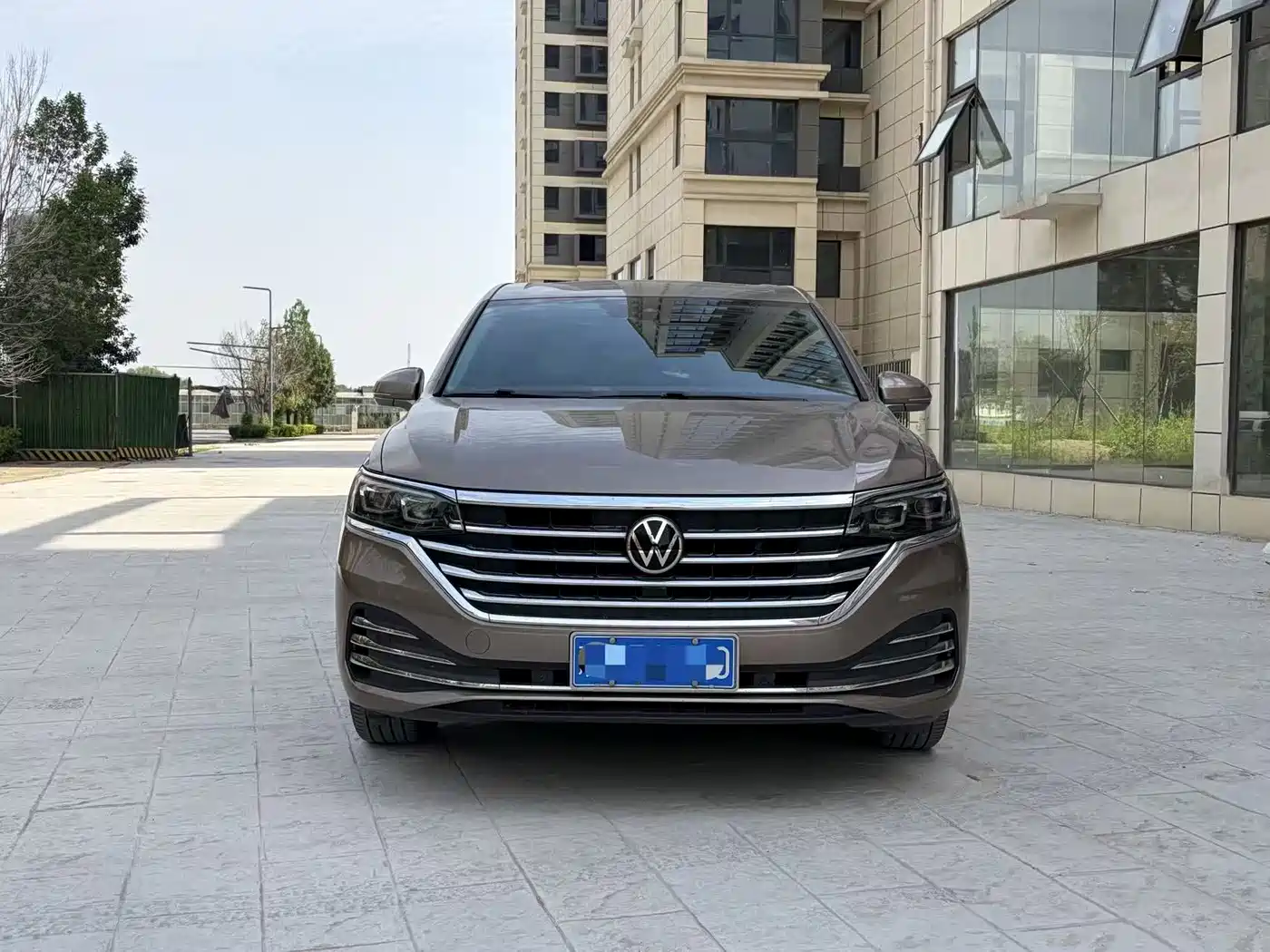 Volkswagen Viloran 2020 380TSI Premium фото 2