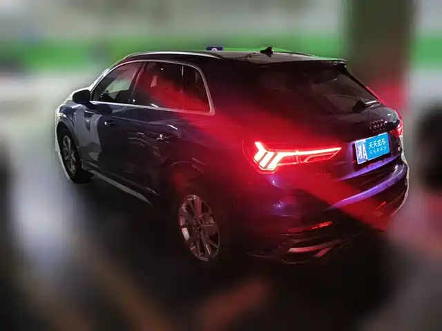 Audi Q3 2019 35 TFSI Progressive Sport — фото 2