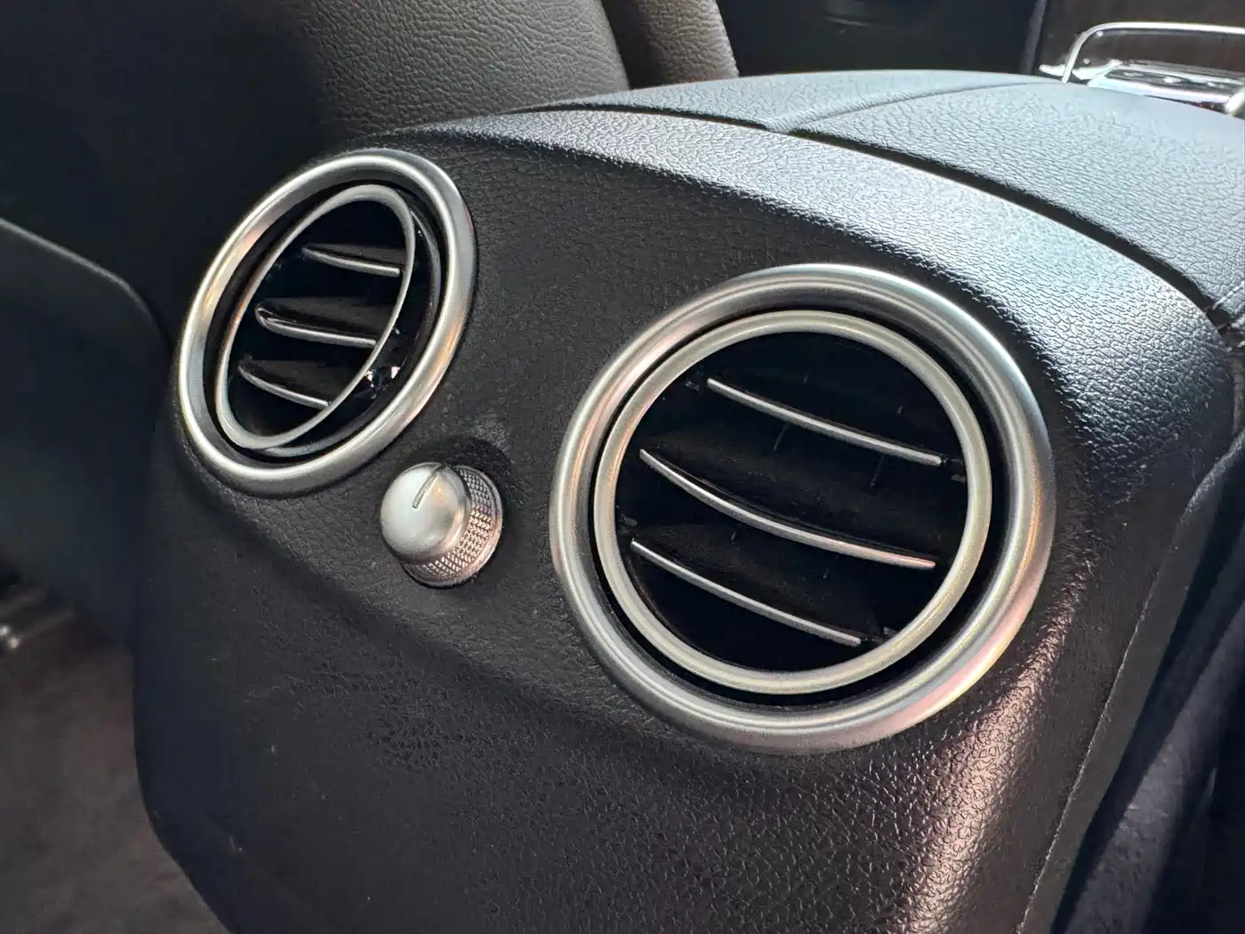 Mercedes-Benz GLC 2018 Facelift GLC 260 4MATIC Dynamic фото 20