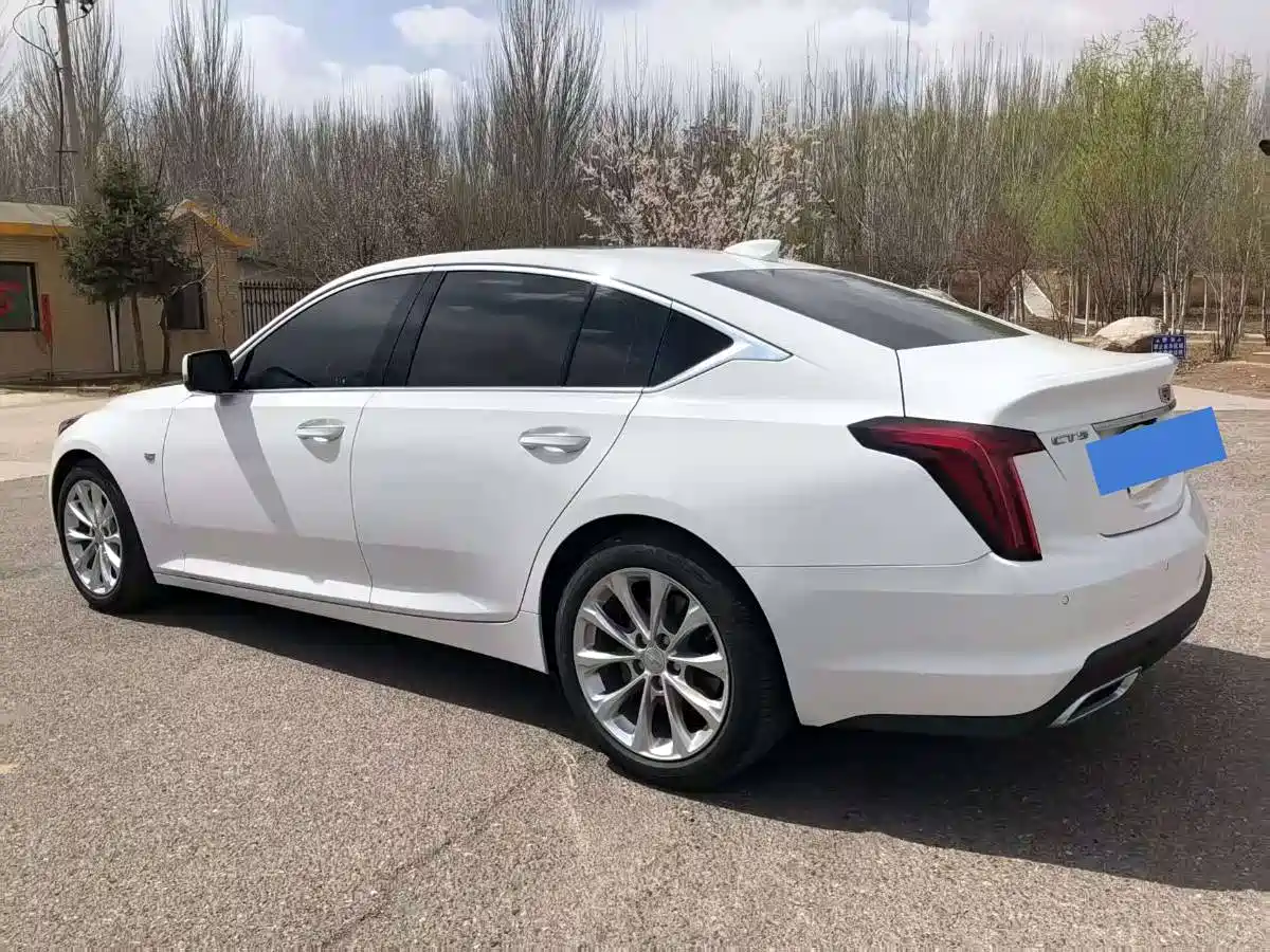 CADILLAC CT5