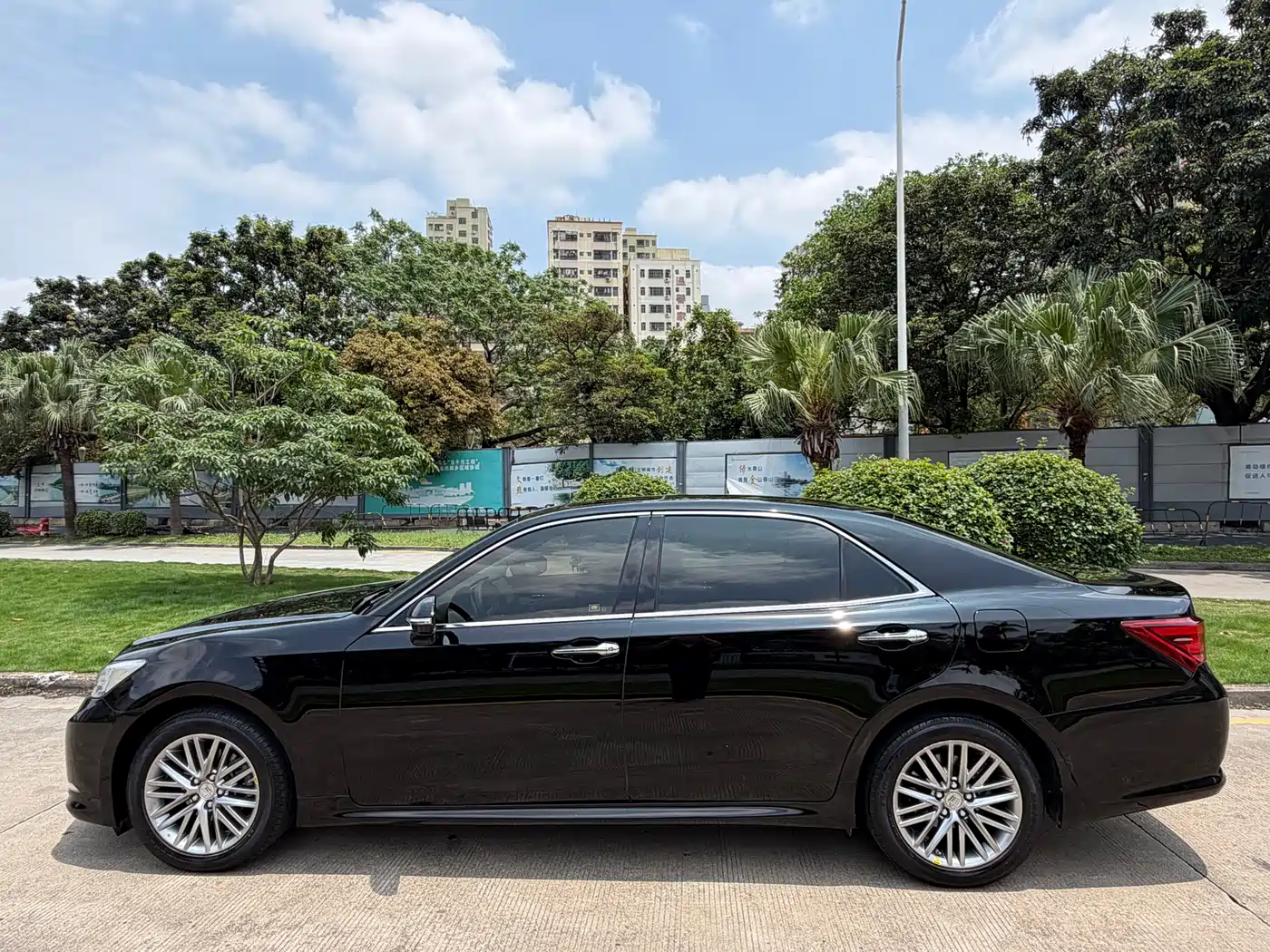 Toyota Crown 2017 2.0T Sport Edition фото 7