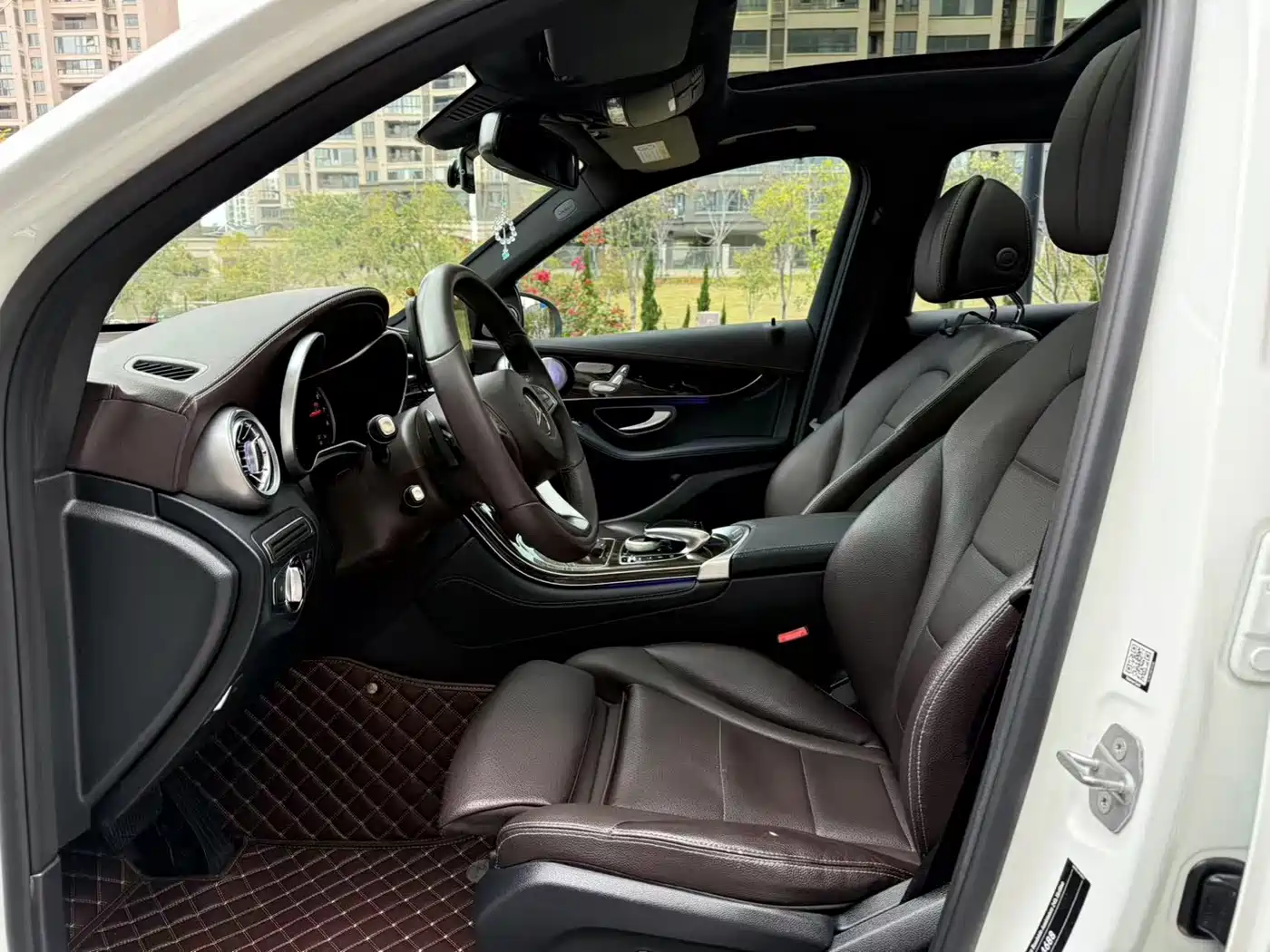Mercedes-Benz GLC 2017 GLC 260 4MATIC Dynamic фото 6