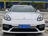 Photo 8 - Porsche Panamera