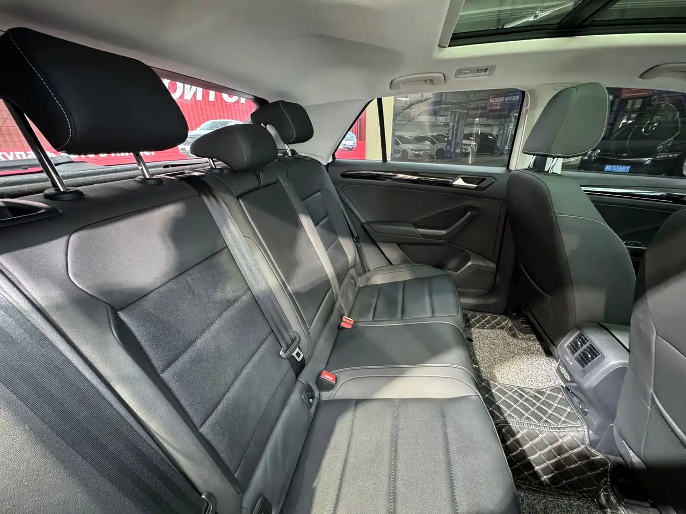 Volkswagen T-ROC 2022 280TSI DSG 2WD Comfort PLUS фото 20