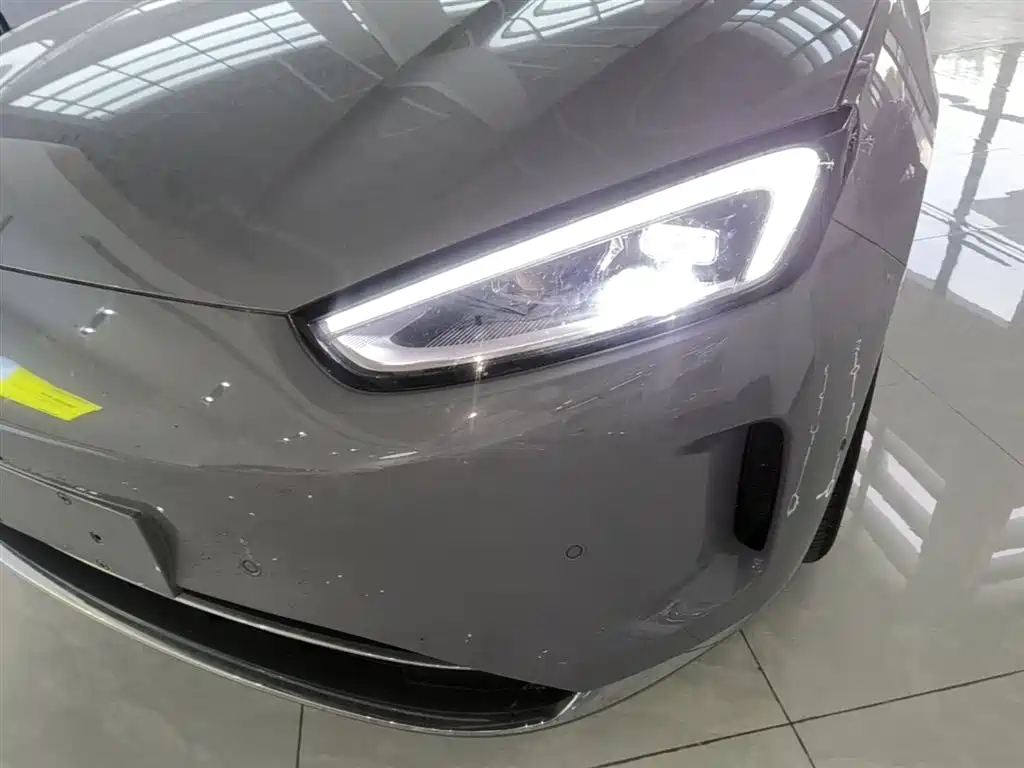 AITO Wenjie AITO M5 2025 Extended Range Ultra AWD фото 24