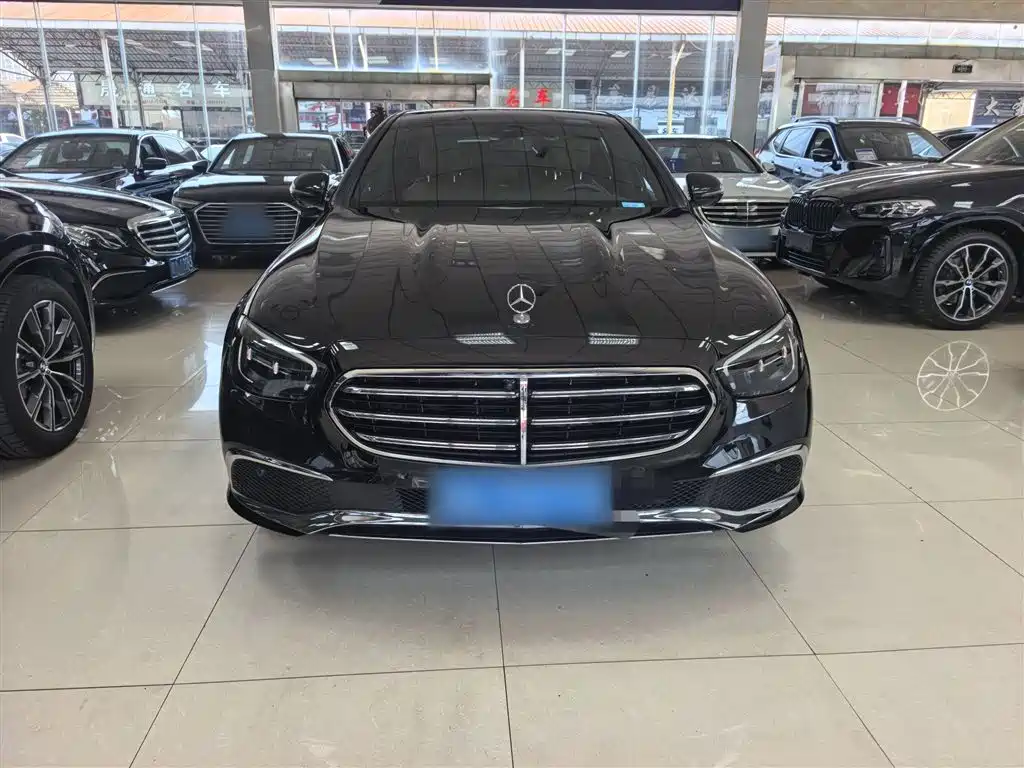 Mercedes-Benz E-Class 2023 E 300 L Sport Fashion фото 8