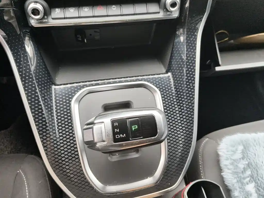 Haval M6 2023 2021 PLUS 1.5T DCT Elite Smart Connect